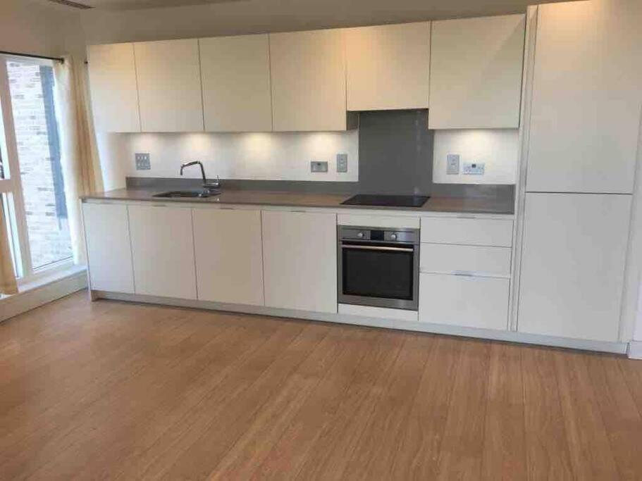 Luxury 2 Bed Ensuite 2 Bathroom Apartment East Croydon South Norwood Exterior photo
